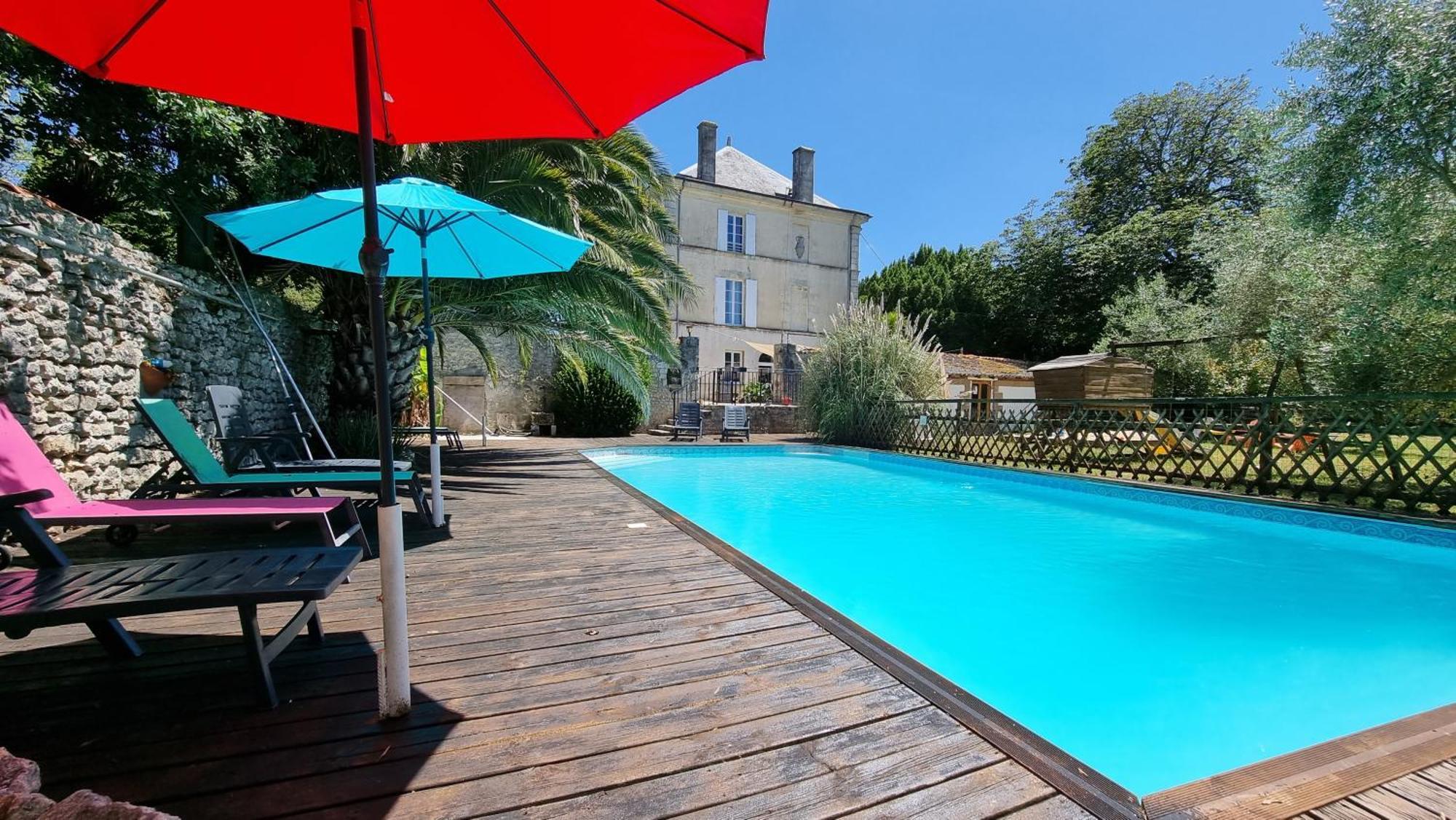 Domaine De Rochebonne Vila Saint-Just-Luzac Exterior foto