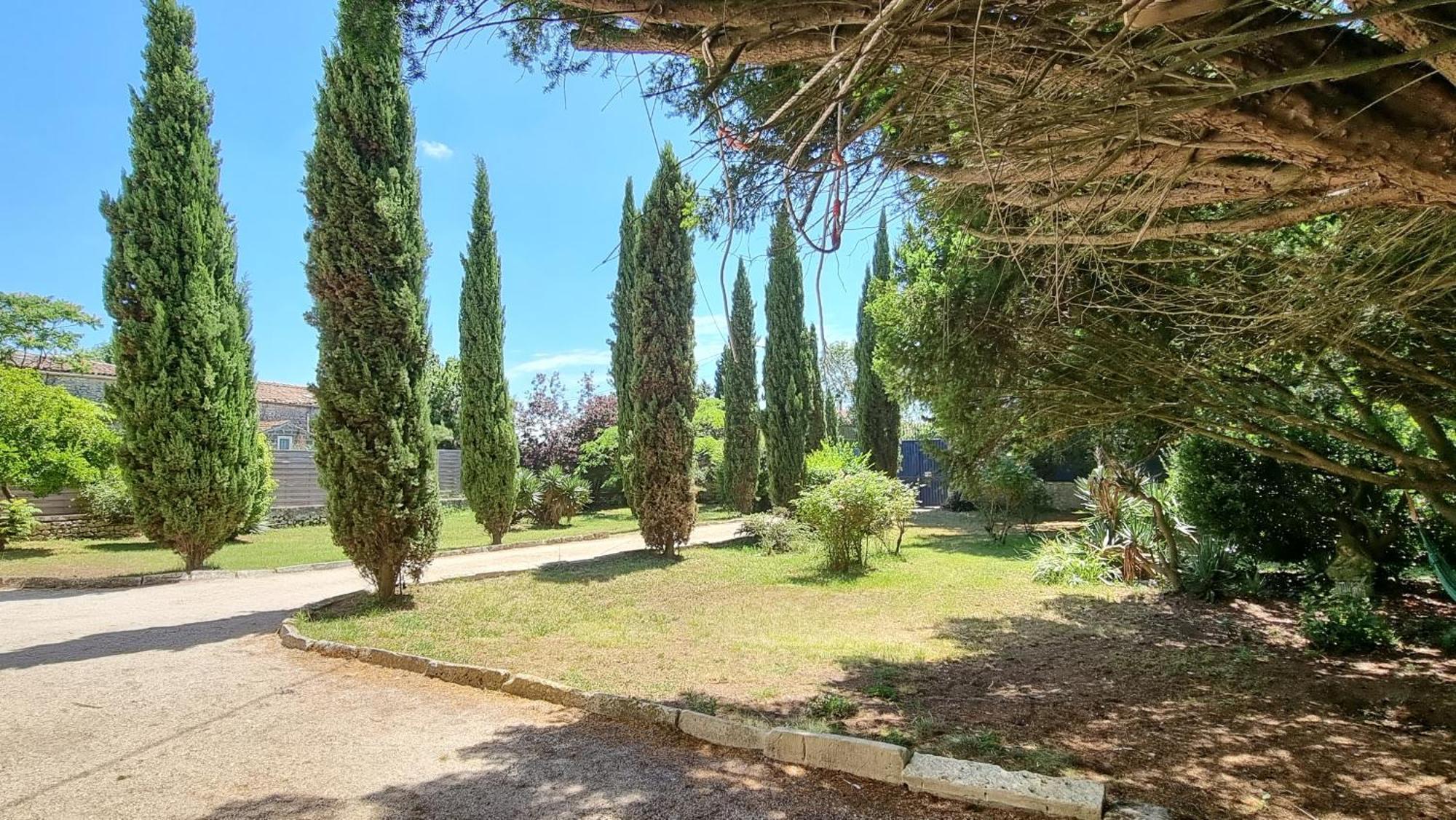 Domaine De Rochebonne Vila Saint-Just-Luzac Exterior foto